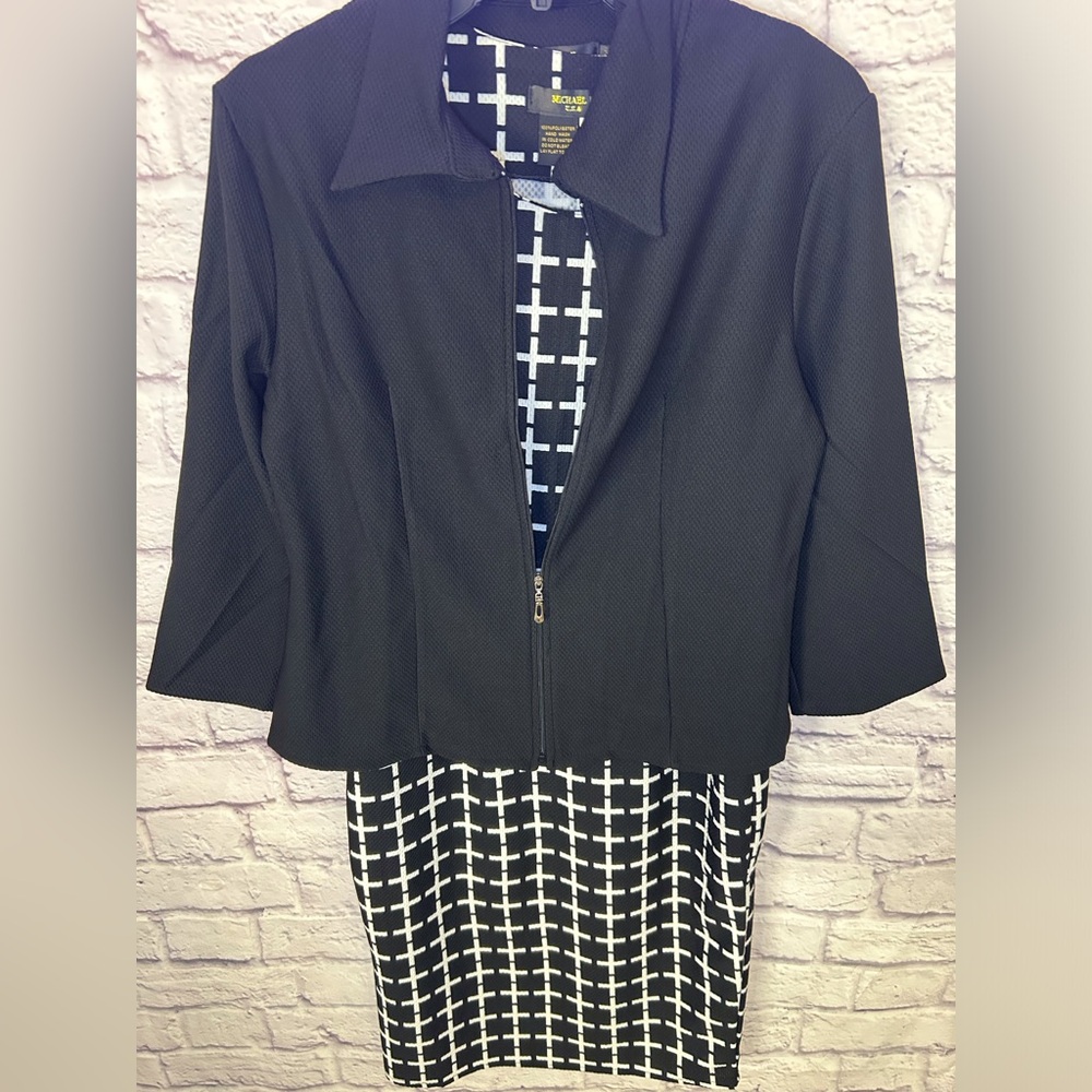 0890. Two Piece Dress And Blazer